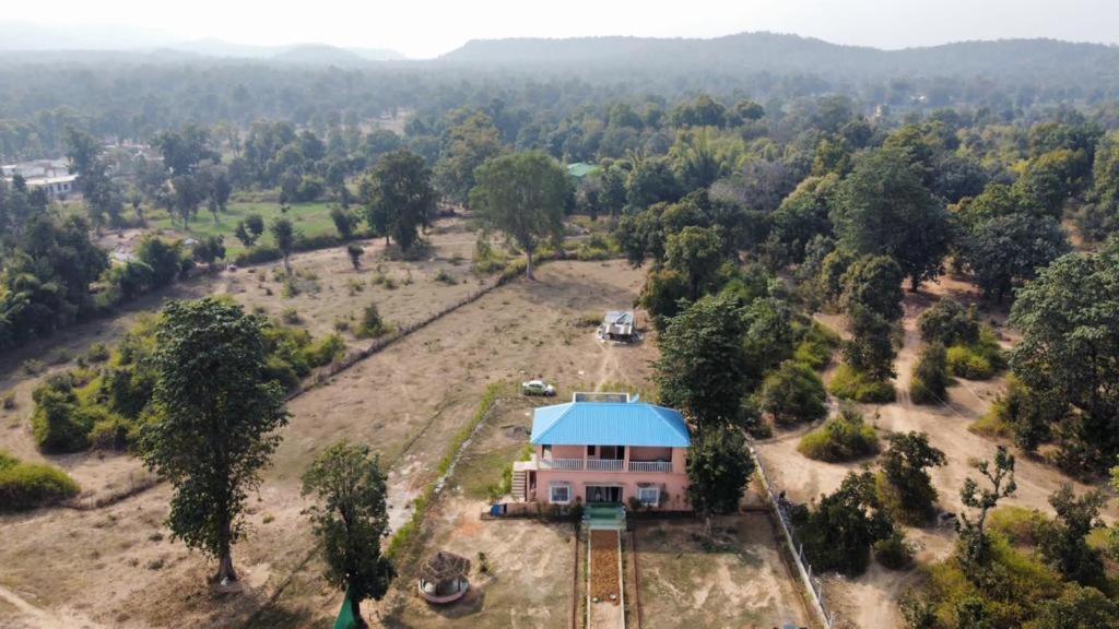 Jewel Of Jungle Apartment Tala  Exterior photo